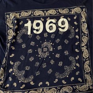 Gap 1969 Graphic  Bandana Top— Large